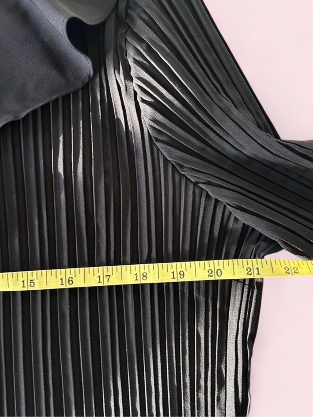 Black Ruffle-Collar Button-Front Blouse - Picture 7 of 8